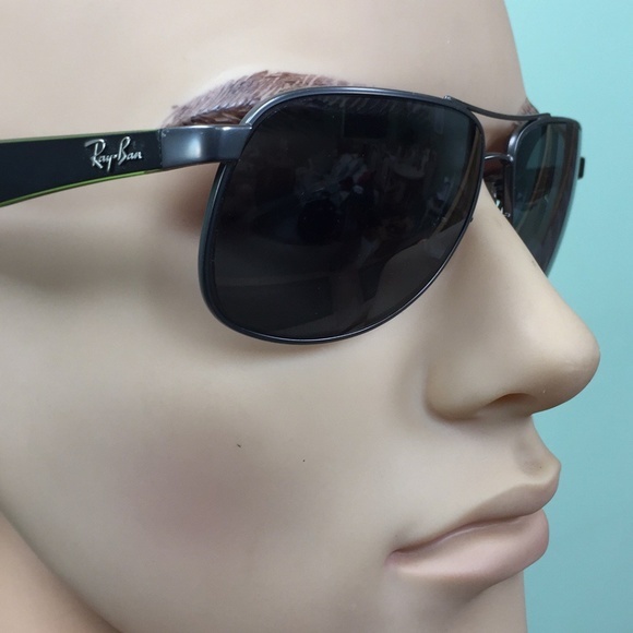 Ray-Ban Sunglasses - Picture 1 of 8